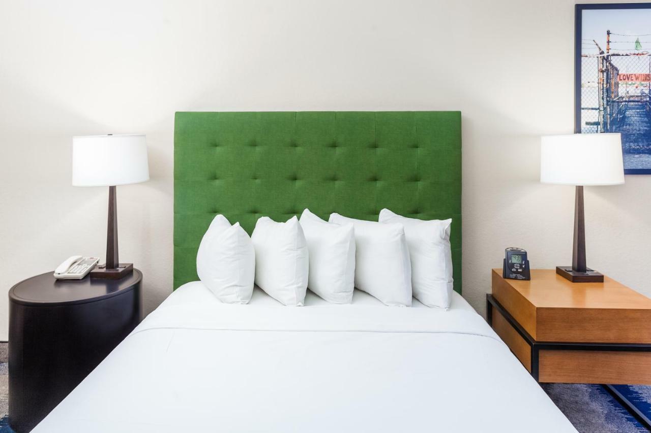 The Mercantile Hotel New Orleans Exterior photo